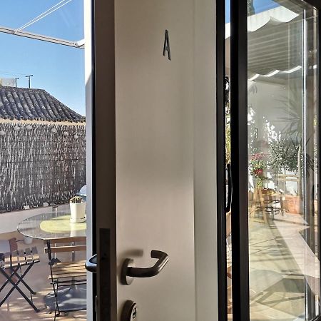 White Room Alameda Севилья Экстерьер фото